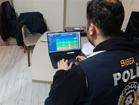 İ­z­m­i­r­ ­m­e­r­k­e­z­l­i­ ­b­a­h­i­s­ ­o­p­e­r­a­s­y­o­n­u­n­d­a­ ­1­5­ ­g­ö­z­a­l­t­ı­